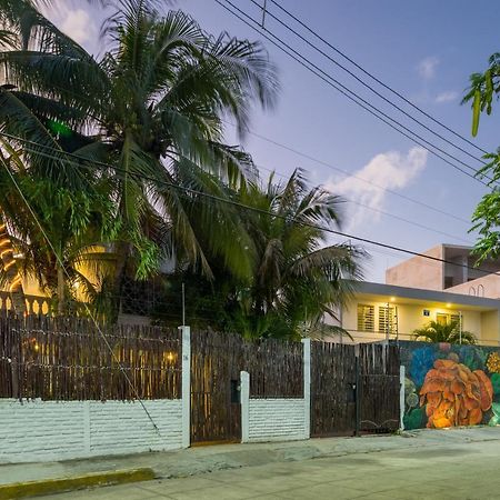 Gaia Studios Cancún Extérieur photo